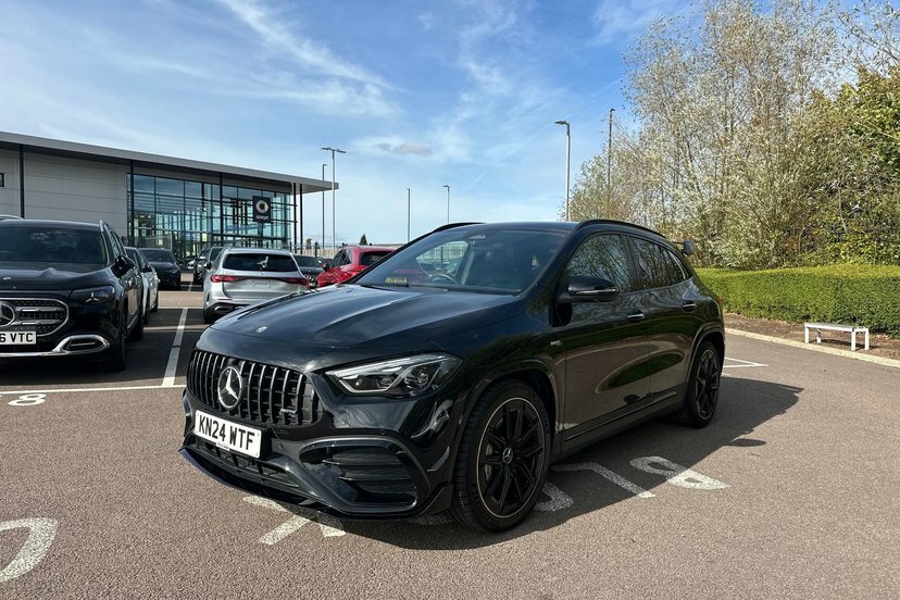 Mercedes-Benz GLA Class Amg Line Black #54