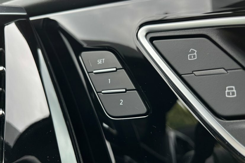 Audi Q4 E Tron 45 Black Edition 5-Door 82Kwh Black #35