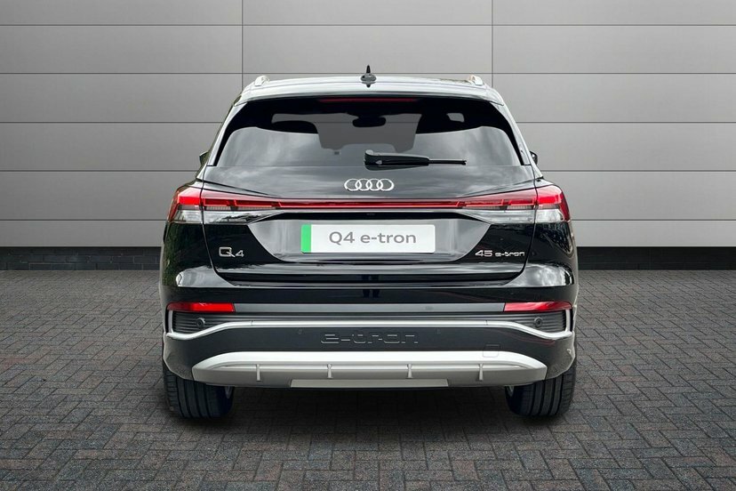 Audi Q4 E Tron 45 Black Edition 5-Door 82Kwh Black #11