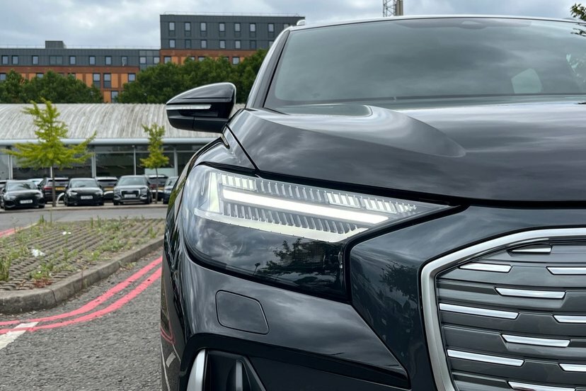 Audi Q4 E Tron 45 Black Edition 5-Door 82Kwh Black #51
