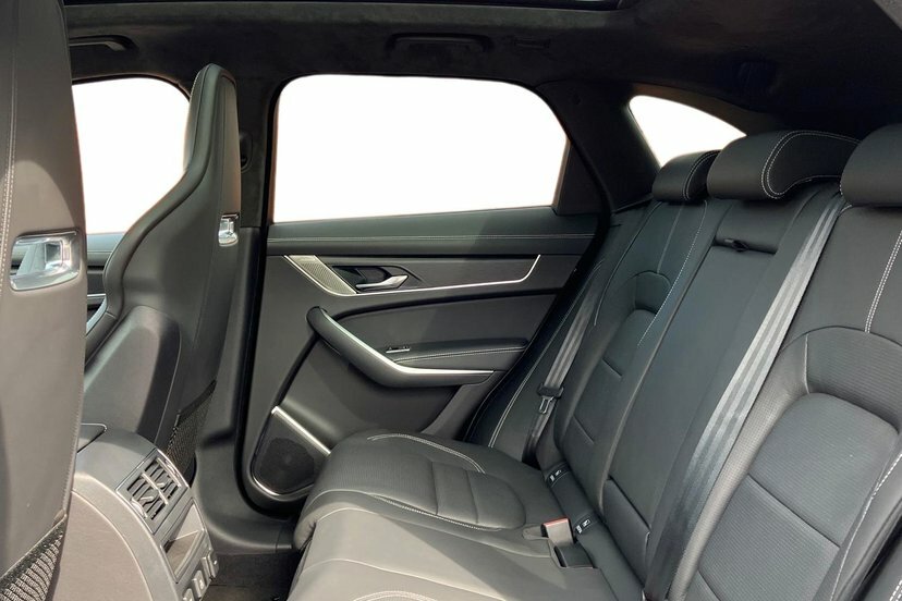 Jaguar F-Pace 3.0 D300 Mhev R-dynamic Hse Black 90Th Anniversary Grey #4