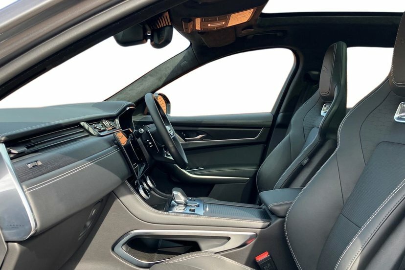 Jaguar F-Pace 3.0 D300 Mhev R-dynamic Hse Black 90Th Anniversary Grey #3