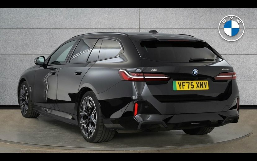 BMW i5 I5 Edrive40 M Sport Touring Black #2