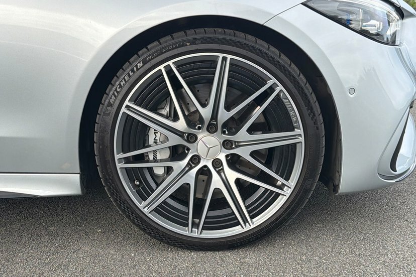 Mercedes-Benz C Class Amg Line Silver #4