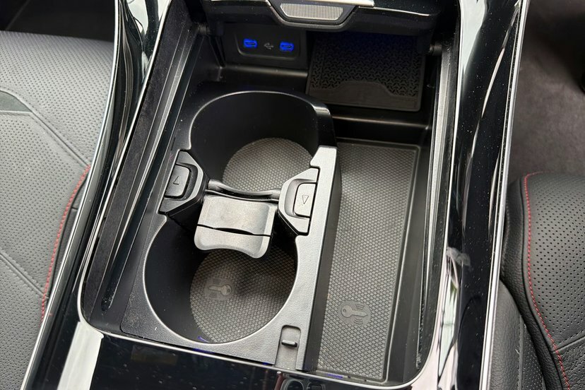 Mercedes-Benz C Class Amg Line Silver #26