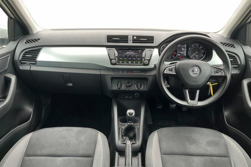 Skoda Fabia 1.2 Tsi Se #6