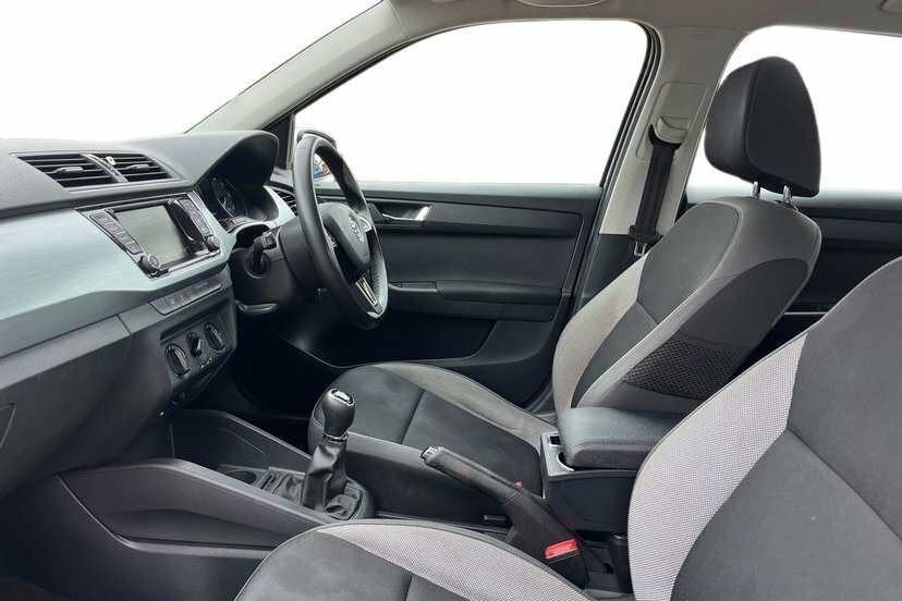 Skoda Fabia 1.2 Tsi Se #2