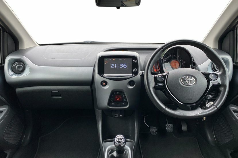 Toyota Aygo 1.0 Vvt-i X-plore Hatchback 71 Grey #5
