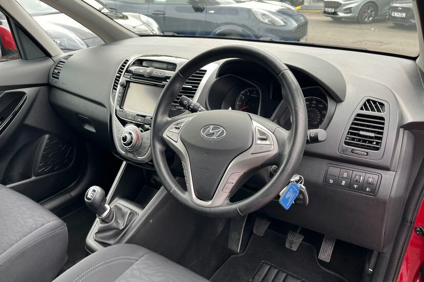 Hyundai Ix20 1.6 Se Nav White #21