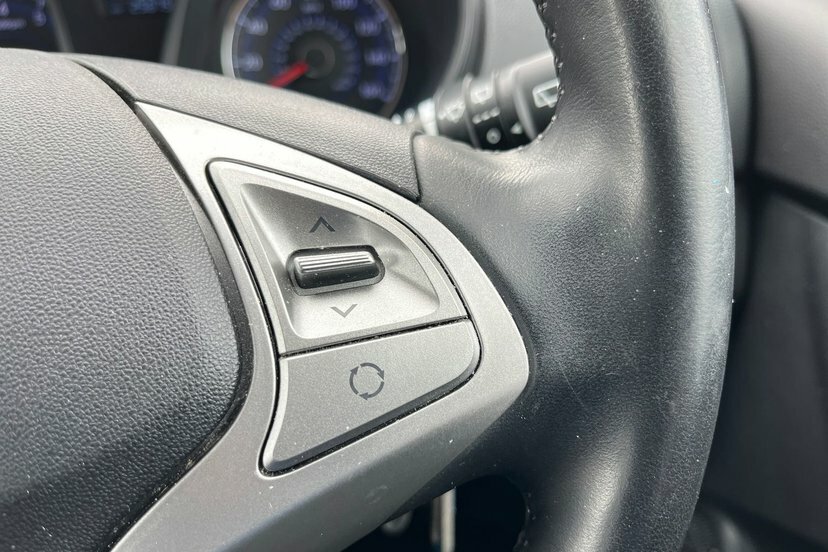Hyundai Ix20 1.6 Se Nav White #27