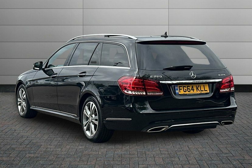 Mercedes-Benz E Class 2.1 E220 Bluetec Se Estate G-tronic 1 Black #2