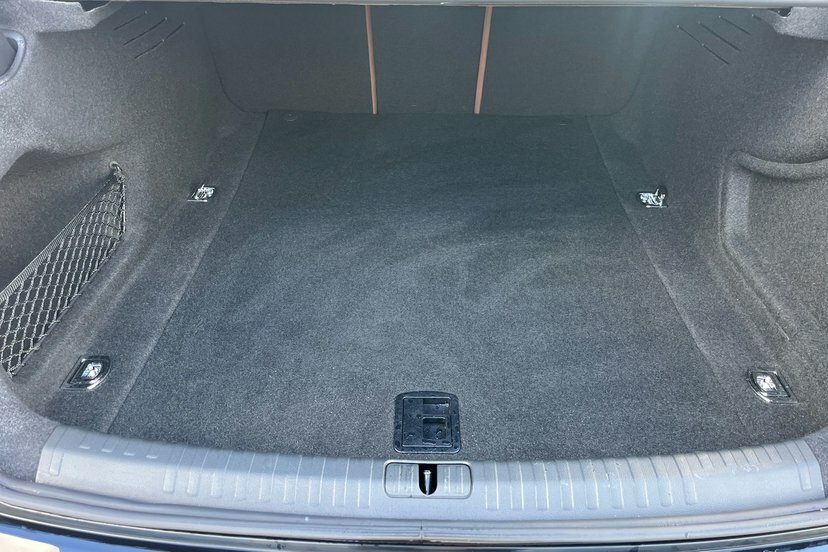 Audi A6 Saloon 2L Sport White #12