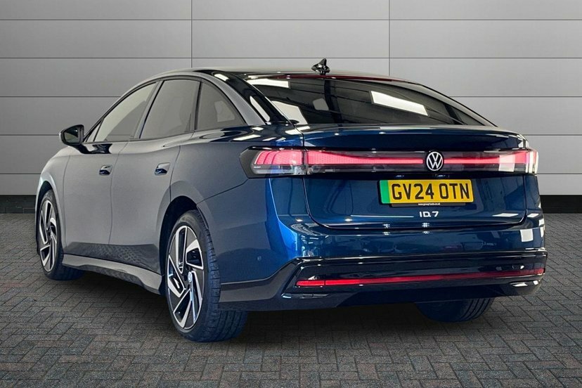 Volkswagen ID.7 Pro 77Kwh Match Fastback 286 Ps Blue #3