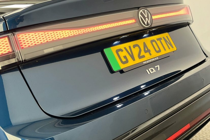 Volkswagen ID.7 210Kw Launch Edition Pro 77Kwh Silver #36