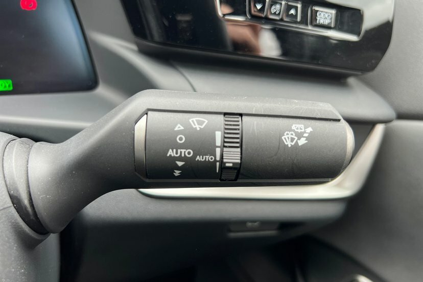 Lexus RZ 450E 71.4Kwh Premium Direct4 Blue #18