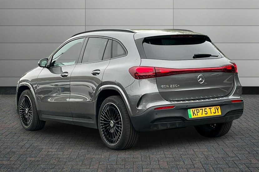 Mercedes-Benz EQA Eqa 250 70.5Kwh Urban Edition Grey #2