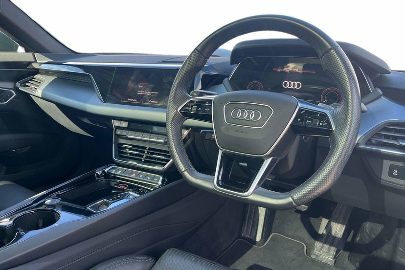 Audi E Tron GT 93.4Kwh Saloon Quattro 476 Ps Grey #6