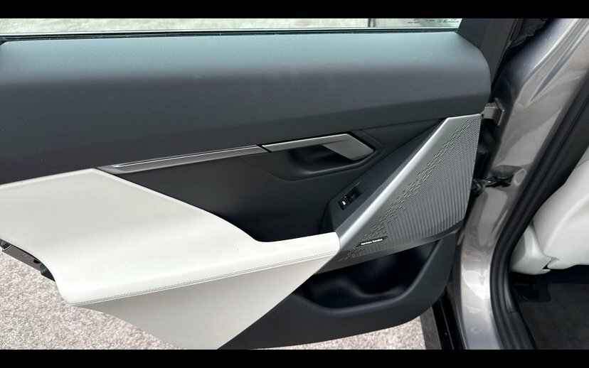 BMW i5 250Kw Edrive40 M Sport Pro 84Kwh Tech Blue #24