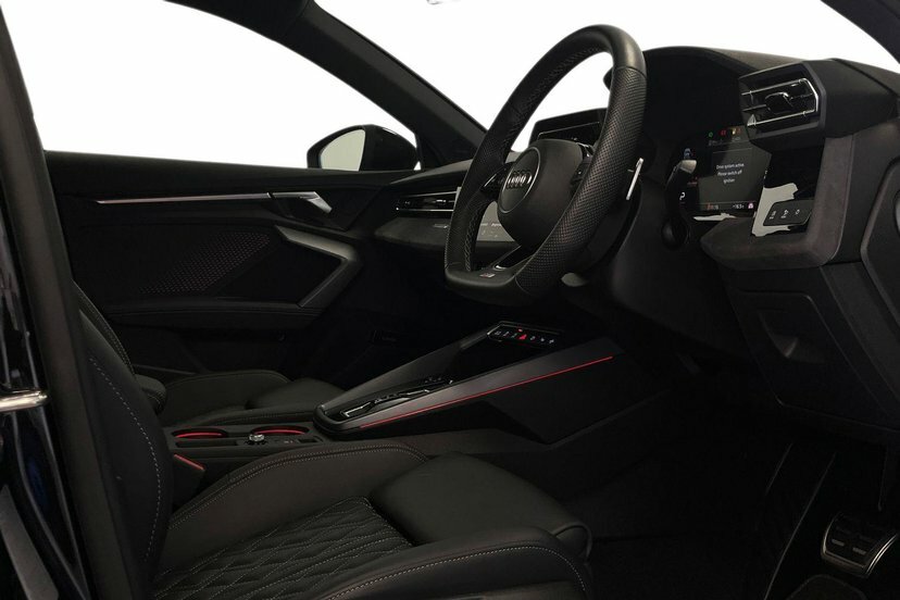 Audi S3 2.0 Tfsi Black Edition Sportback S Tron Black #6