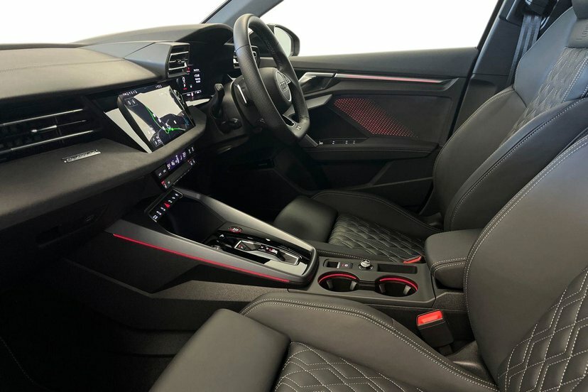 Audi S3 2.0 Tfsi Black Edition Sportback S Tron Black #2