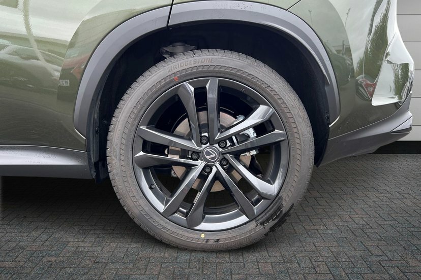 Lexus NX 2.5 450H 18.1Kwh Premium Plus Suv Plug #5