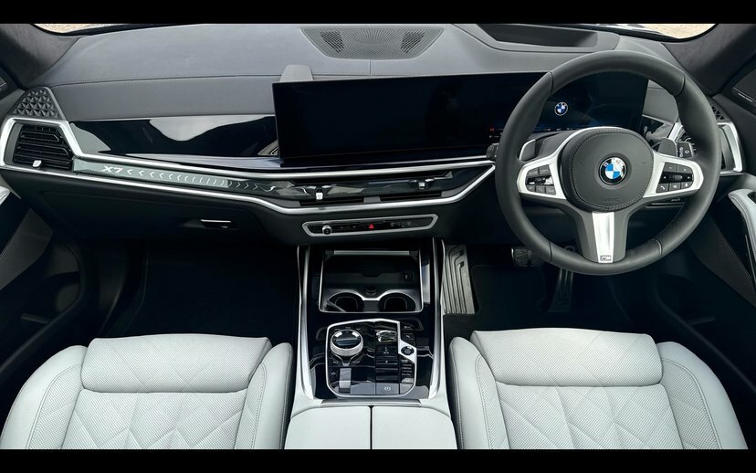 BMW X7 3.0 40D Mht M Sport Xdrive #4