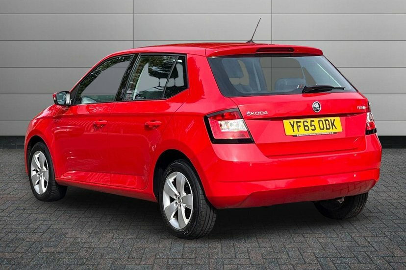 Skoda Fabia 1.2 Tsi Se Hatchback 90 Ps Red #3