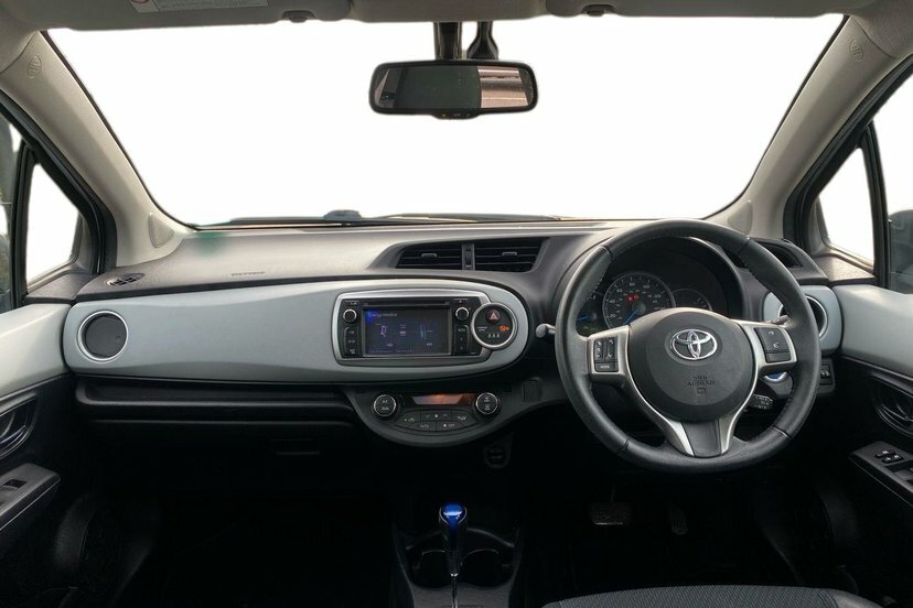Toyota Yaris  Grey #5