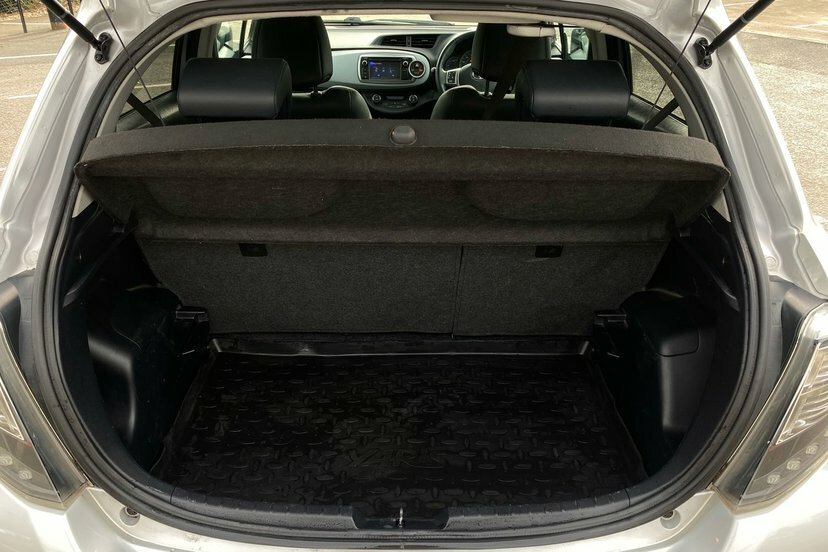 Toyota Yaris  Grey #14