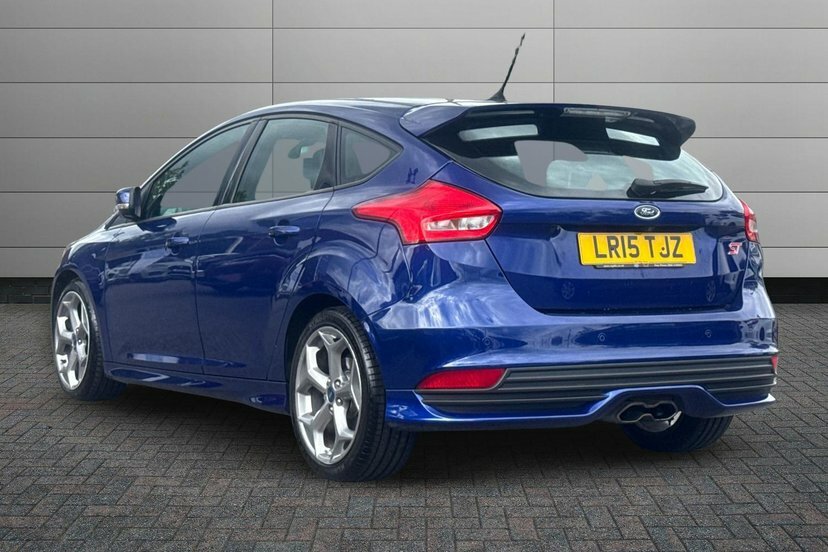 Ford Focus 2.0T Ecoboost St-2 Hatchback 25 Blue #3