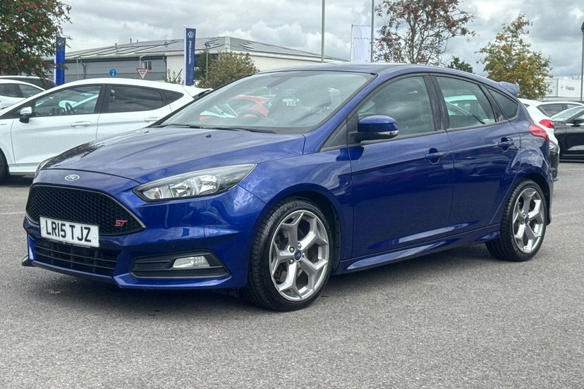 Ford Focus 1.6 Tdci Titanium Euro 5 Ss Red #16