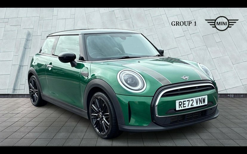 Mini Hatch 1.5 Cooper Sport Hatchback Euro Red #1