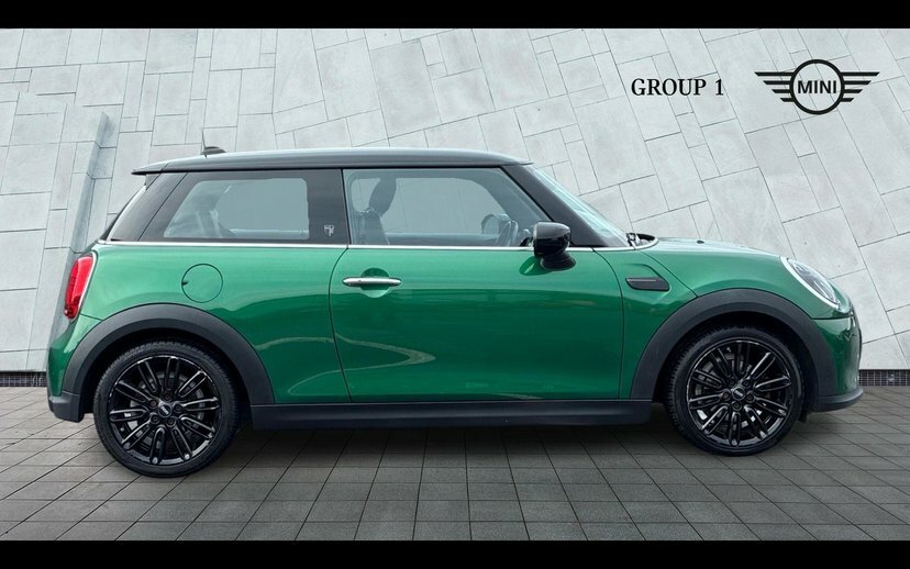 Mini Hatch 1.5 Cooper Sport Hatchback Euro Red #3