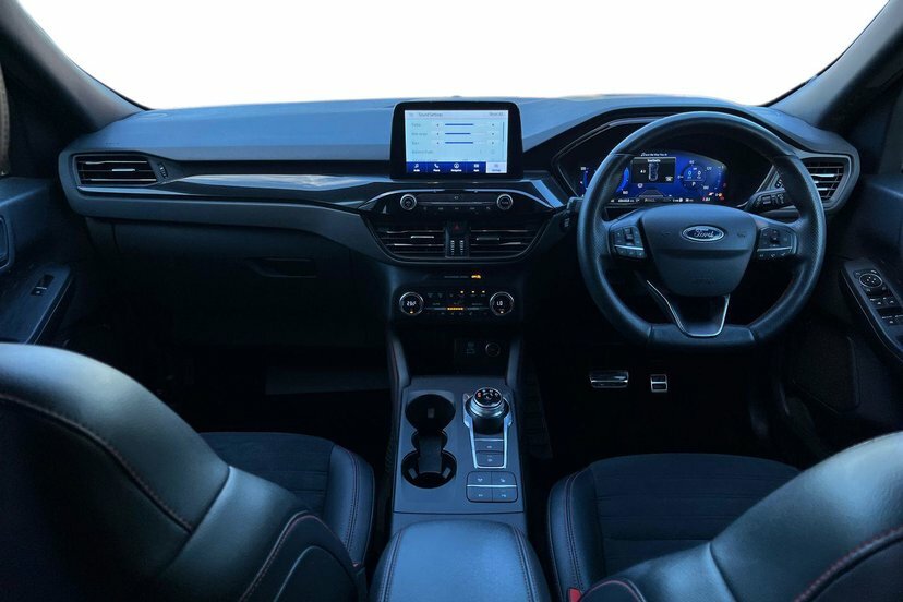Ford Kuga 2.5 Ecoboost Duratec 14.4Kwh St-line X First Editi Red #6