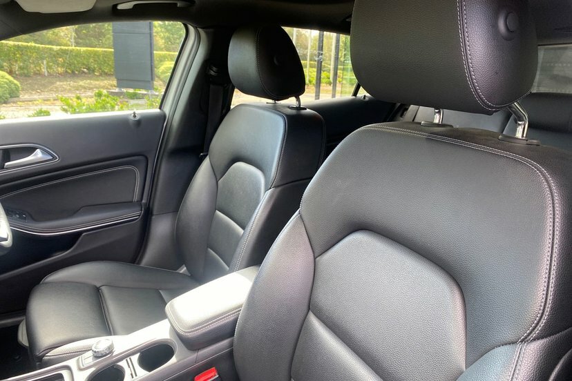 Mercedes-Benz GLA Class Urban Edition Grey #19