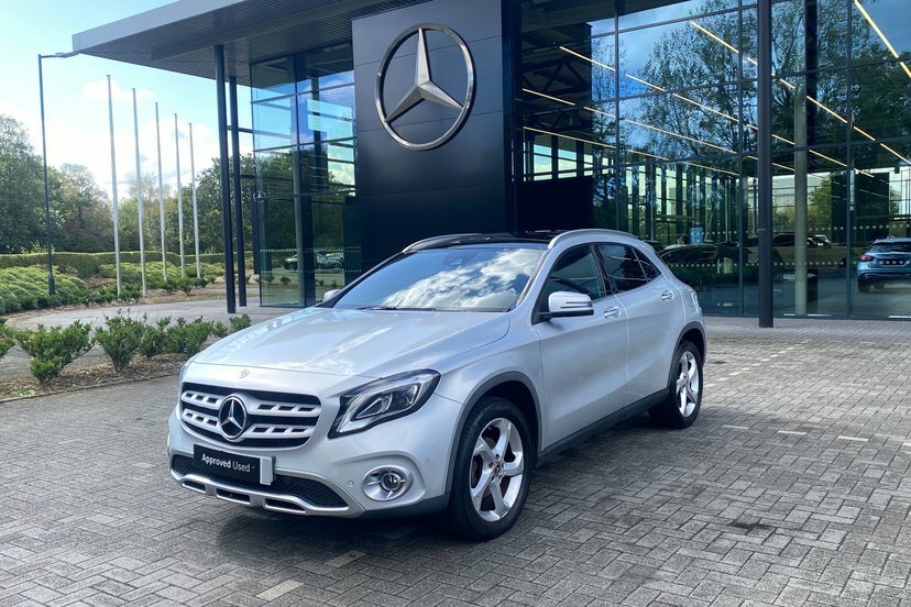 Mercedes-Benz GLA Class Urban Edition Grey #15