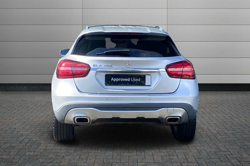 Mercedes-Benz GLA Class Urban Edition Grey #12