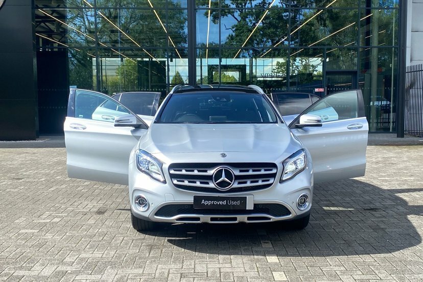 Mercedes-Benz GLA Class Urban Edition Grey #28