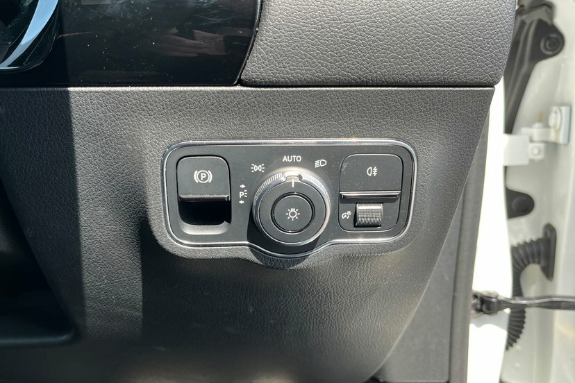 Mercedes-Benz B Class B200 Amg Line Premium Plus Red #33