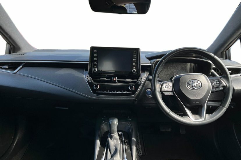 Toyota Corolla 1.8 Vvt-h Gpf Design Hatchback Hybrid C White #5