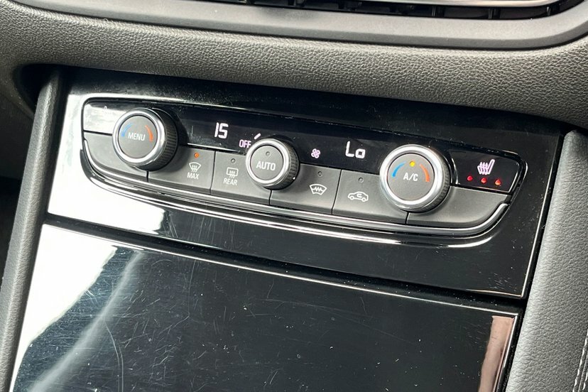 Vauxhall Grandland Suv Blue #21