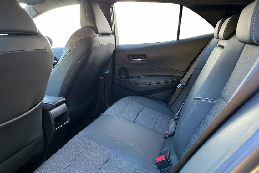 Toyota Corolla Corolla Icon Hev Cvt Black #11