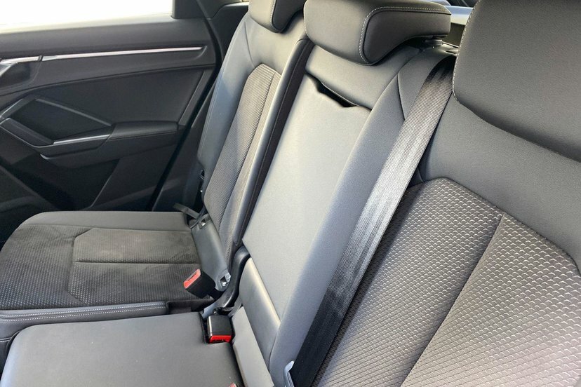 Audi Q3 35 Tdi Vorsprung S Tronic Grey #8