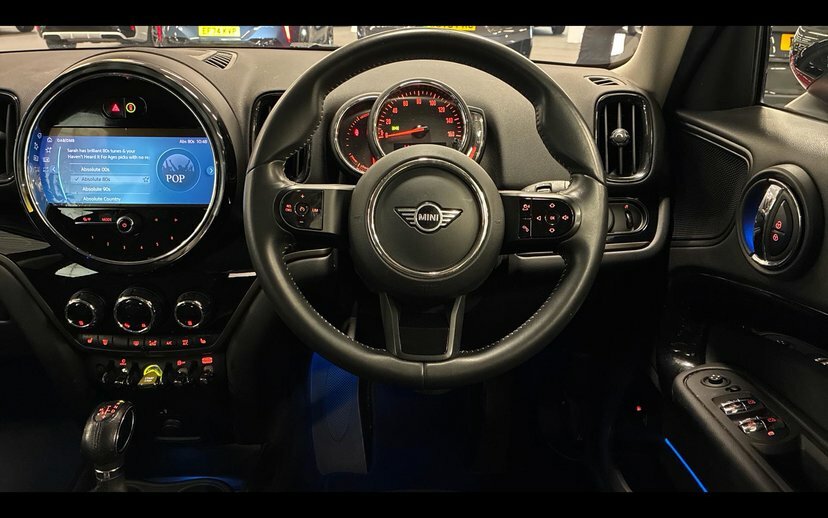Mini Countryman 1.5 10Kwh Cooper Se Classic Suv Plug-in Red #5