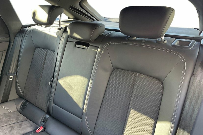 Audi A6 Avant Avant S Line 40 Tdi 204 Ps S Tronic White #8