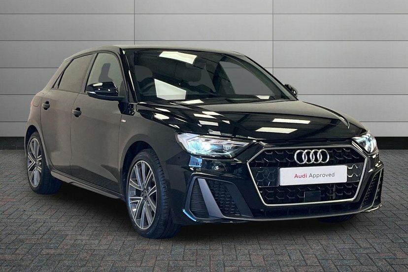 Audi A1 1.5 Tfsi 35 S Line Sportback S Tronic Black