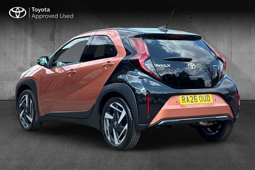Toyota Aygo X 1.5H Excel Hatchback Hybrid Cvt 116 Ps #3