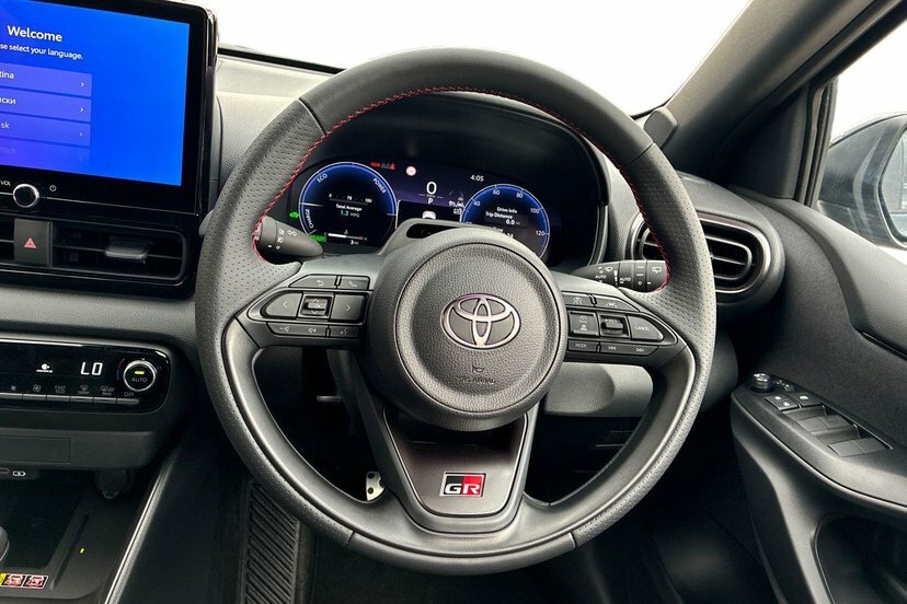 Toyota Yaris Icon Blue #8