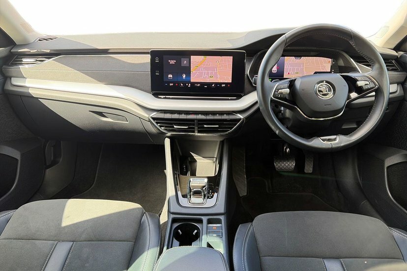 Skoda Octavia 1.5 Tsi Se Technology White #14