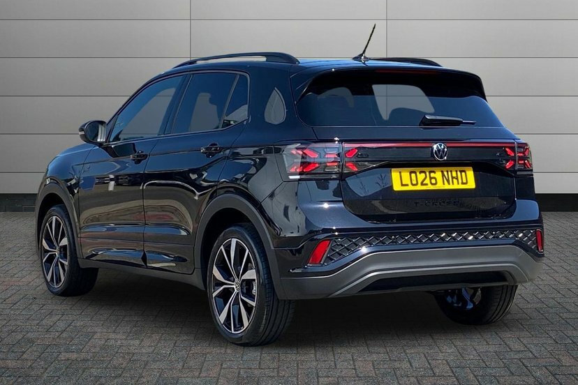 Volkswagen T-Cross 1.0 Tsi Black Edition Suv Dsg 115 Ps Black #3